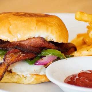Classic Cheeseburger